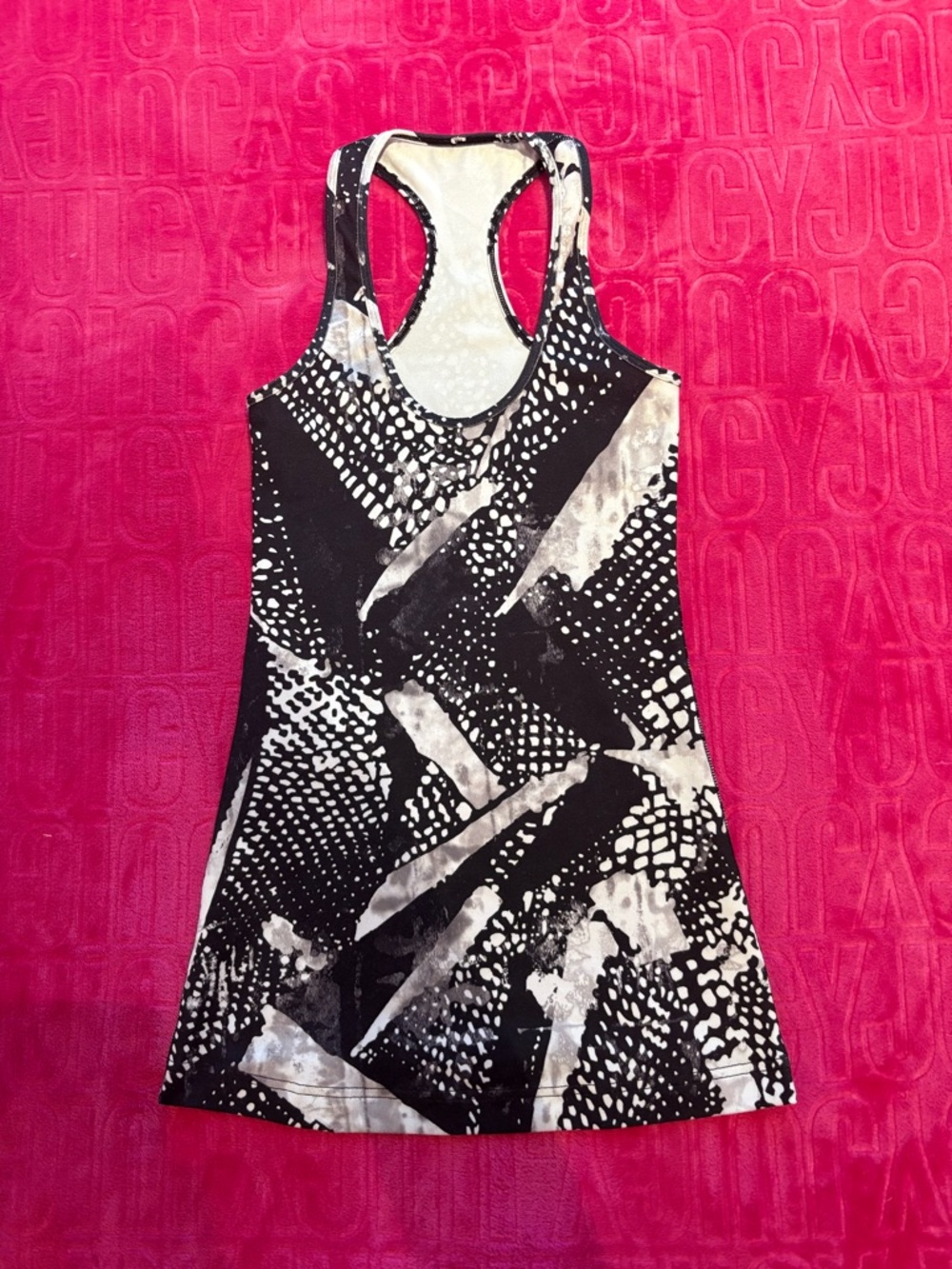 Lululemon Black White Abstract Racerback Athletic Tank Top